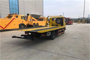 江阳非事故拖车